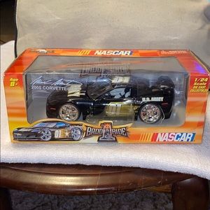 Nascar 1 Badd Ride 01 US Army 2005 Corvette NIB